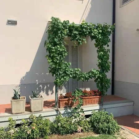アパート La Casina Di Renzino *